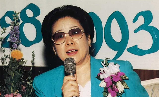 Dr. Hak Ja Han Moon