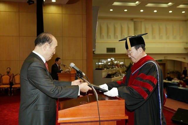 Sun Myung Moon